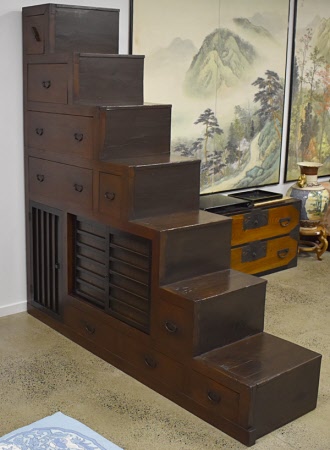Antique Step Chest (Kaidan dansu)
